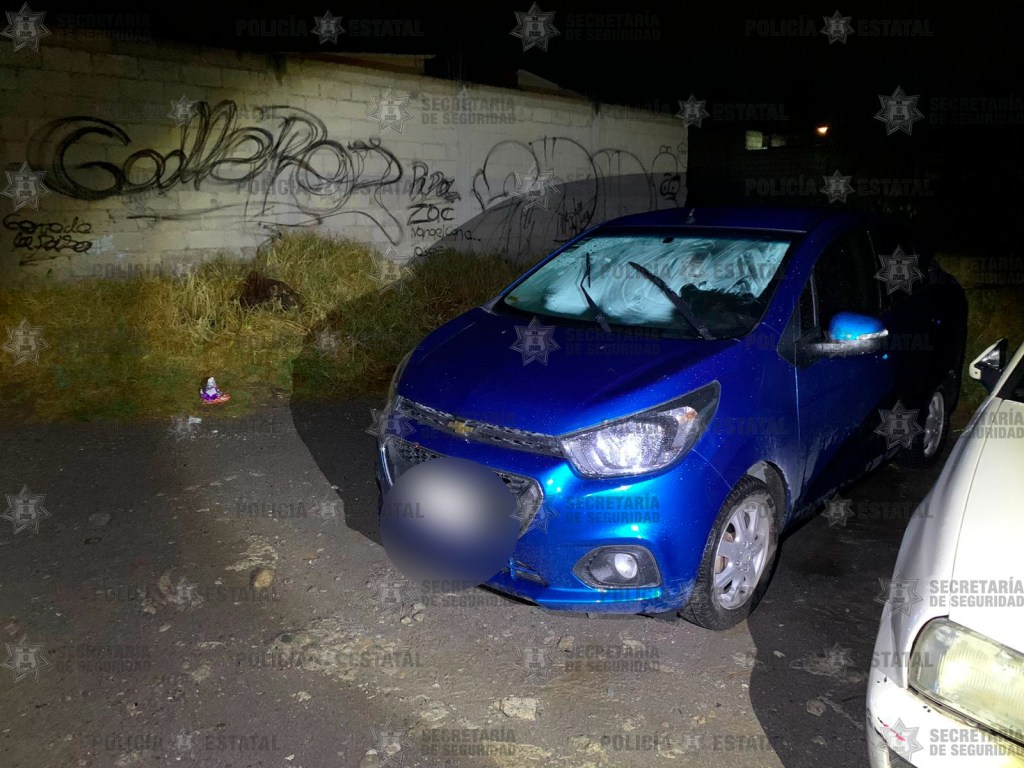 Detienen a cuatro, su «pecado» viajar en auto&nbsp;robado