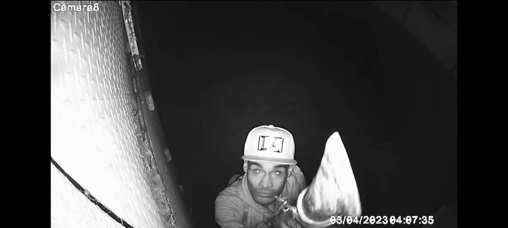 #VIDEO: Graban a delincuentes robando negocios en&nbsp;Toluca