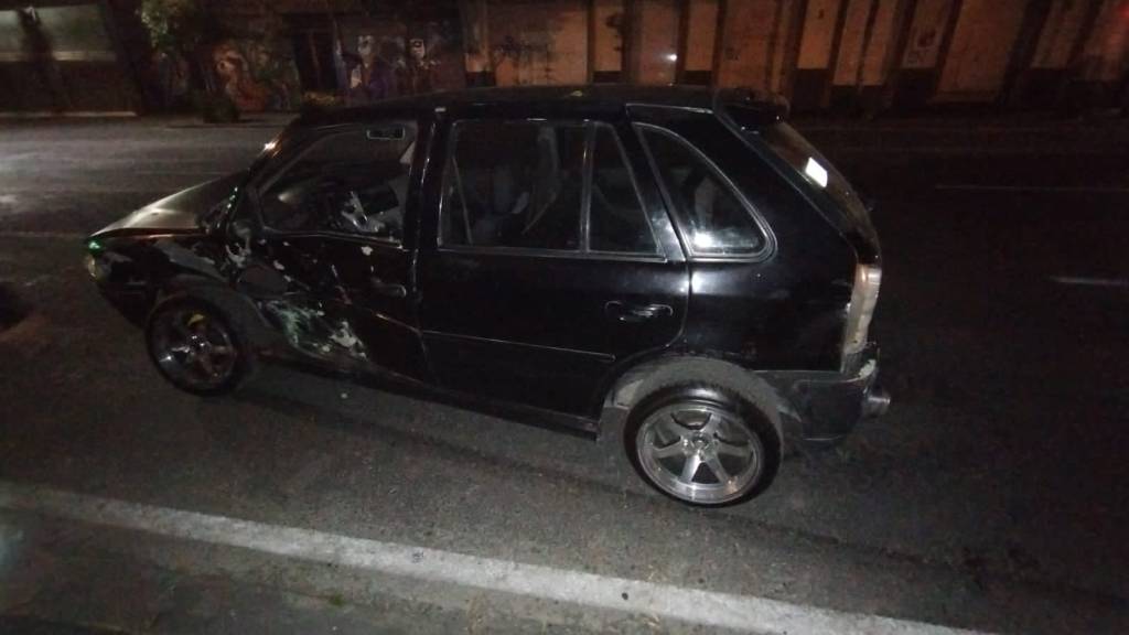 Abandonan a automovilista tras chocarlo en centro de&nbsp;Toluca