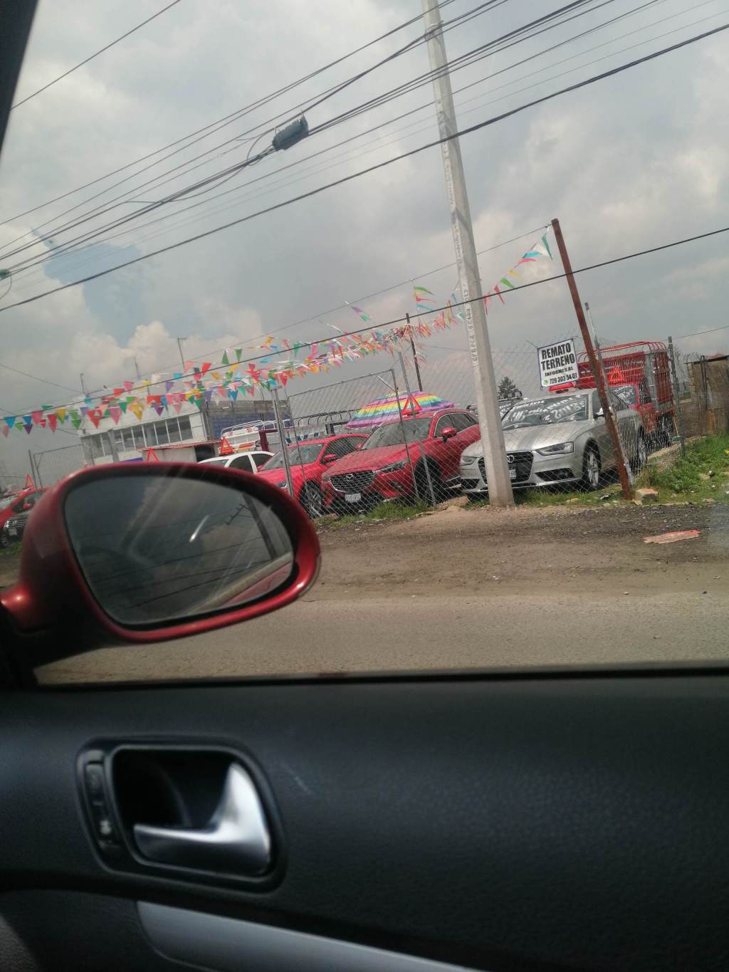 Intentó comprar auto por redes; le roban 21 mil pesos en un&nbsp;lote