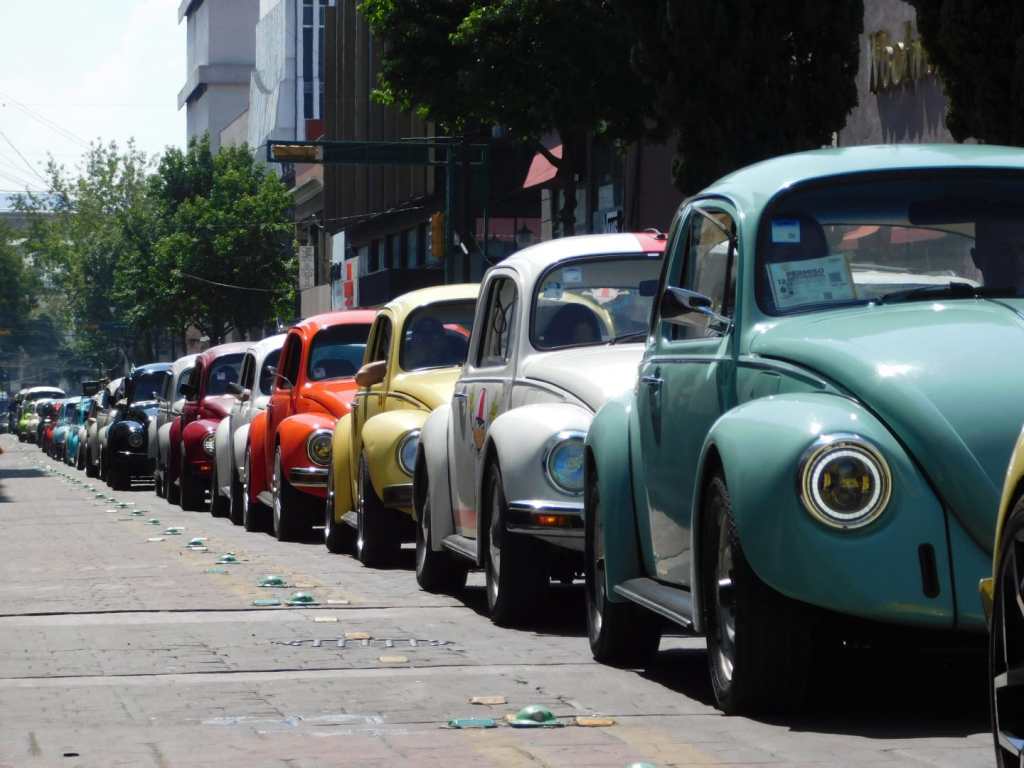 GALERÍA: Día Internacional del Vocho en el centro de&nbsp;Toluca