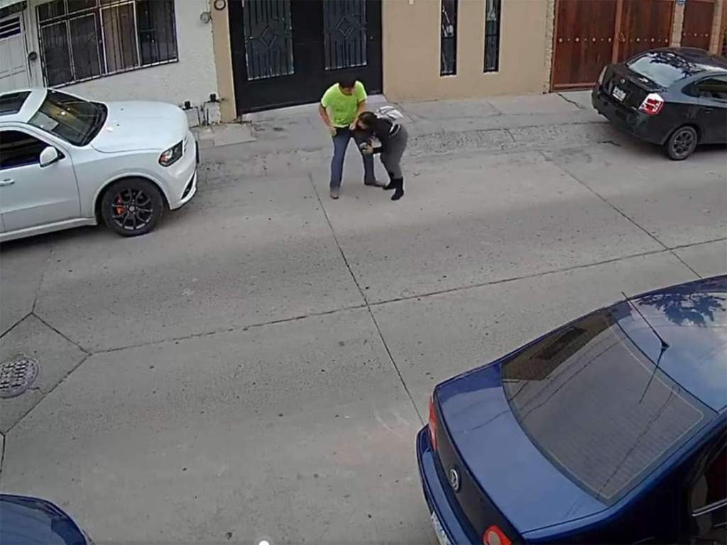 Terrible: Sujeto apuñaló y @sesinó a una mujer en León #Guanajuato por no traer nada de&nbsp;valor