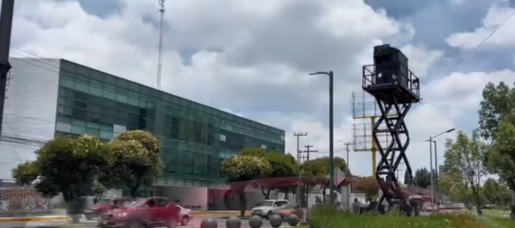 Video: Instalan nueva torre de videovigilancia en #Metepec; así&nbsp;opera