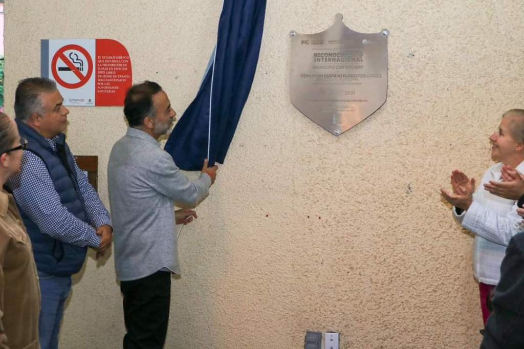 Reconocen a #Metepec con placa por alta atención&nbsp;ciudadana