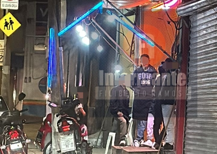 Corren a ‘patadas’ a indigente de una taquería en #Toluca por pedir un&nbsp;taco…