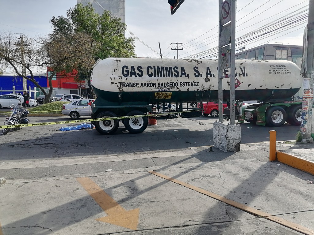 #HIstorias’: ‘Vendía sus lapiceros en el semáforo’; abuelito falleció arrollado en&nbsp;#Toluca