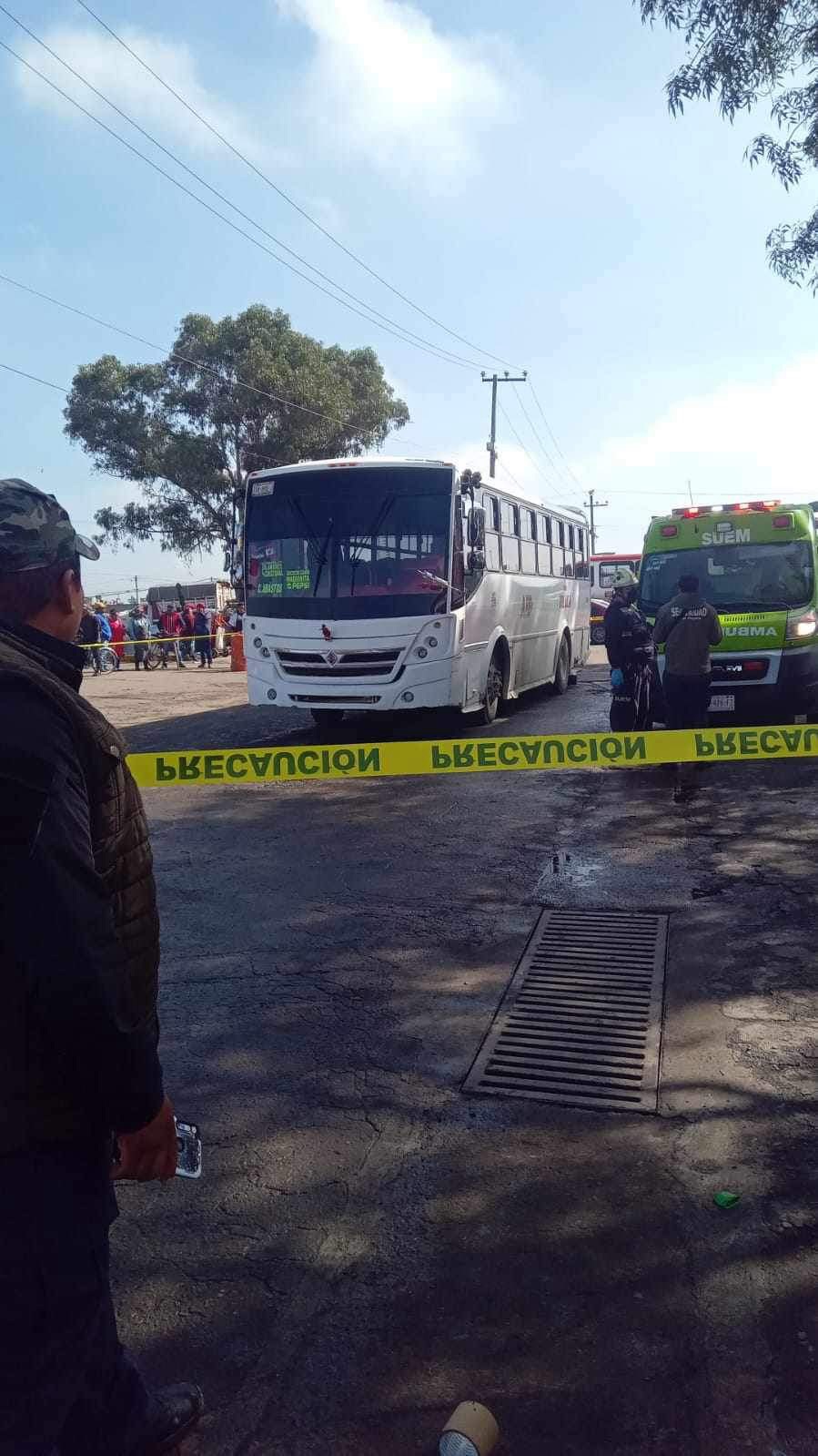 Camión atropella y le quita la vida a peatón en la Central de Abastos ...