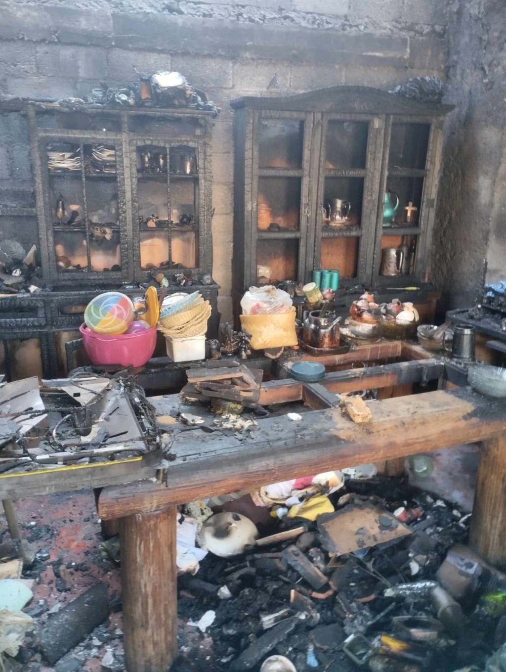 Incendio consumió un hogar en #Zinacantepec y dejó sin nada a una familia; piden ayuda del alcalde Manuel Vilchis&nbsp;Viveros