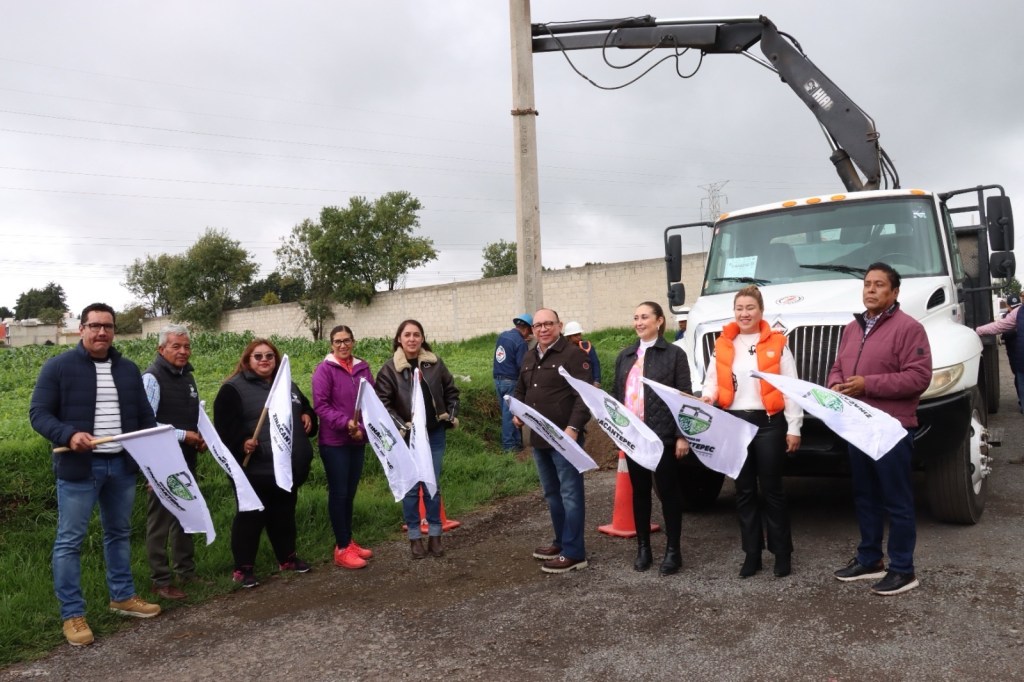 Avanzan la electrificación en el Camino Viejo a San Francisco en&nbsp;Zinacantepec