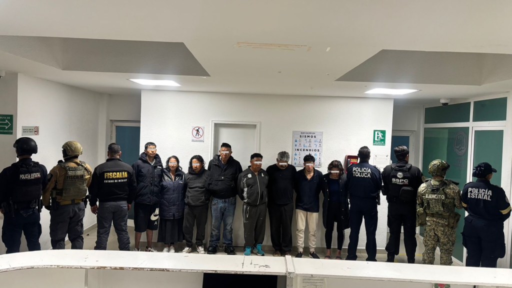 Estos sujetos eran los ‘Delta’; les aseguraron cinco casas de seguridad y detuvieron a 30 en&nbsp;#Zinacantepec