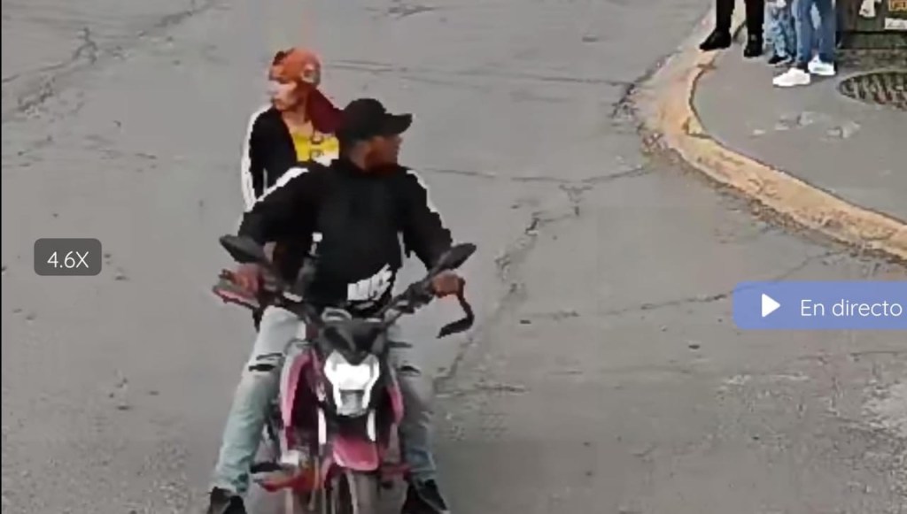 Pareja de motorratones dispa.ran a una tienda en #Temoaya; ya llevan varios asaltos en el fraccionamiento Rinconada del&nbsp;Valle