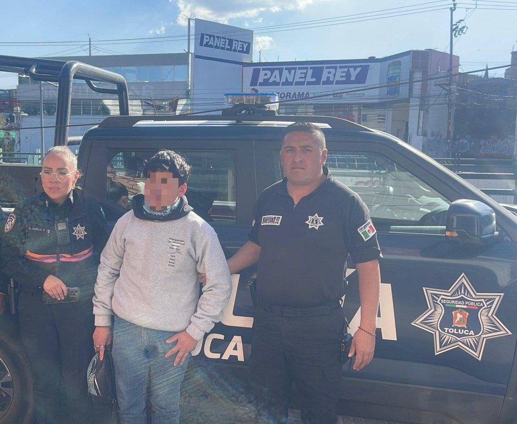 VerParaCreer: Menor de 16 años que estaba desaparecido en #Toluca, fue localizado a bordo de un camión de transporte público en Paseo&nbsp;Tollocan