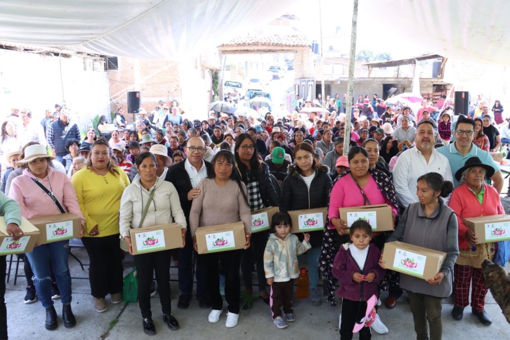 📲 En #Zinacantepec programa ‘Juntos Repartiendo Logros’ llega a más de 10 mil&nbsp;familias